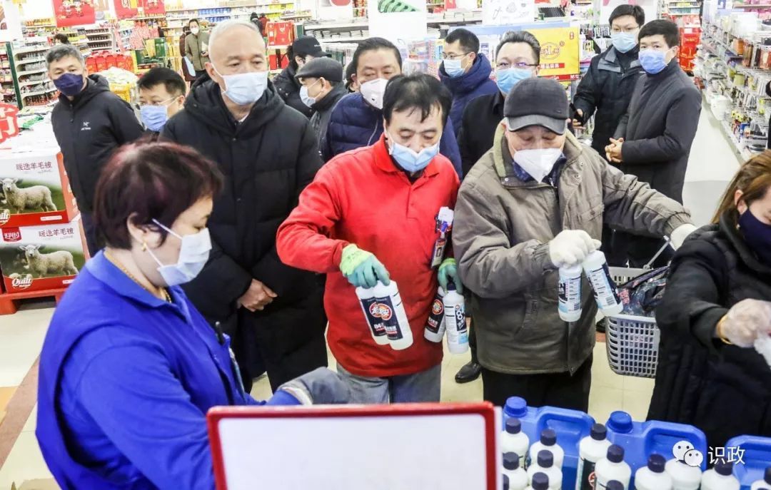 蔡奇&ldquo;四不两直&rdquo;检查,要求坚持问题导向,打好疫情防控人民战争!